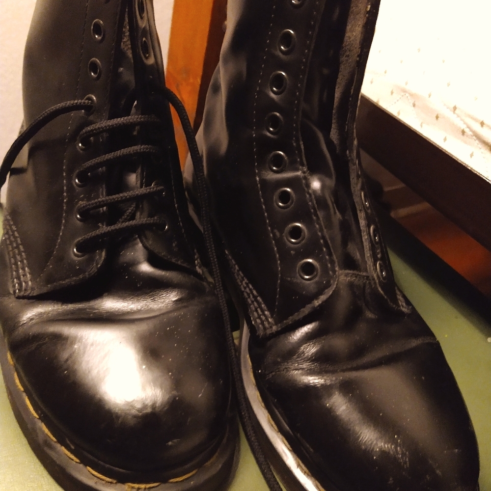 Doc Marten Lace-up Boots